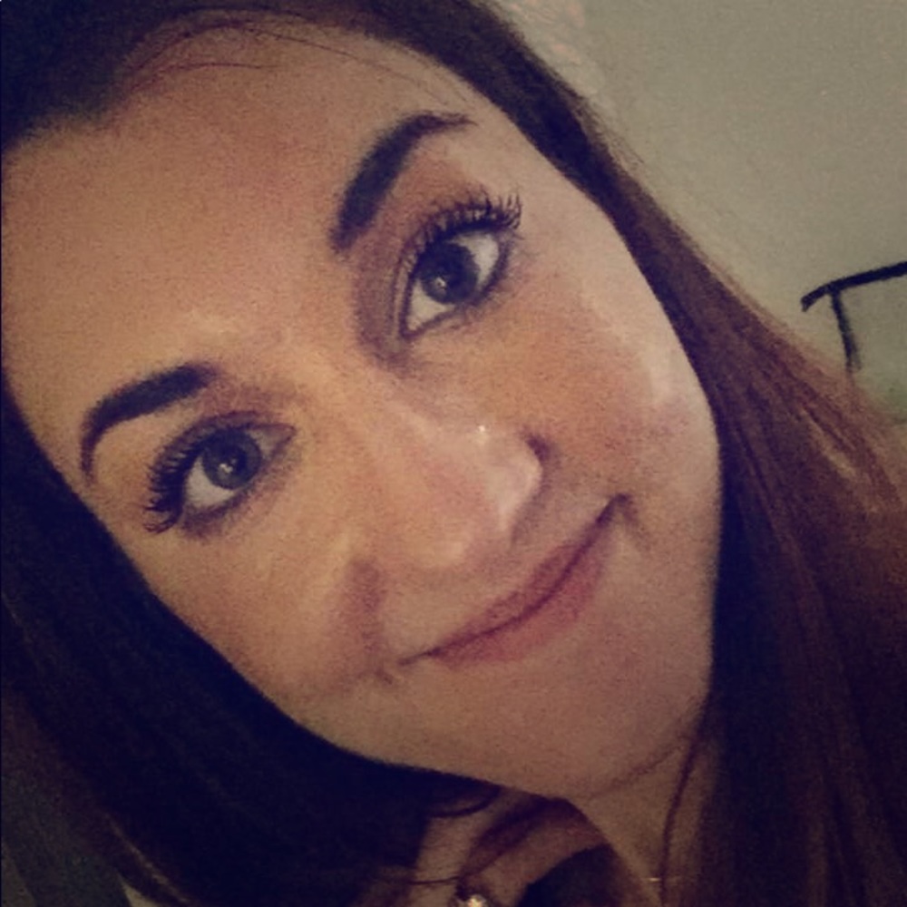 Meet your Posher, Kaitlyn!